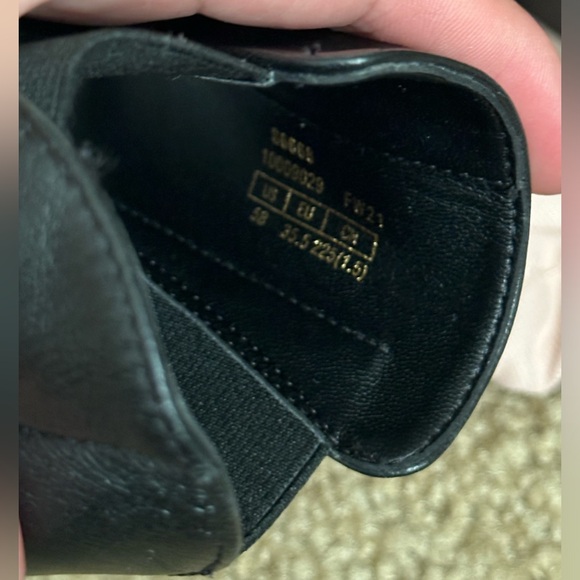 Brand new Stuart Weitzman gobi boot size 5 - Picture 2 of 3